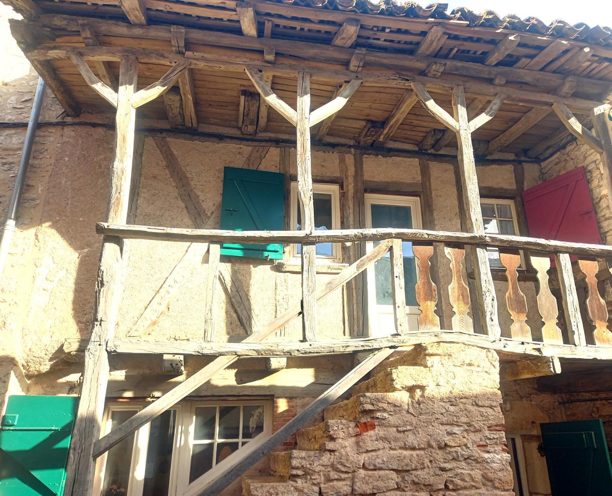 Maison Medievale Avec Jardin Dans Charmant Village Vers  Exterior foto